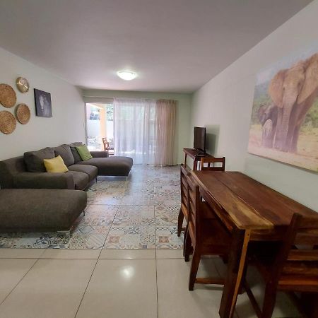 Eagle Views Windhoek Luaran gambar