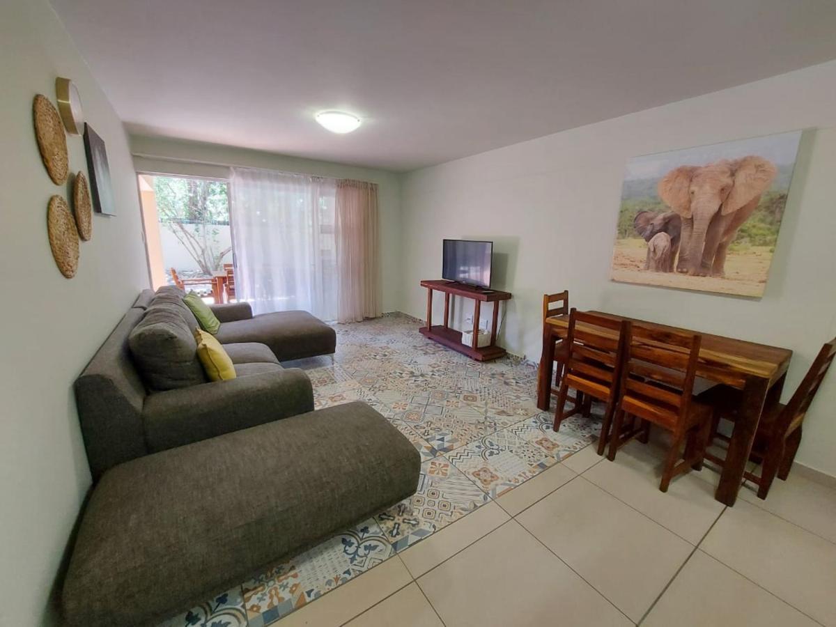 Eagle Views Windhoek Luaran gambar