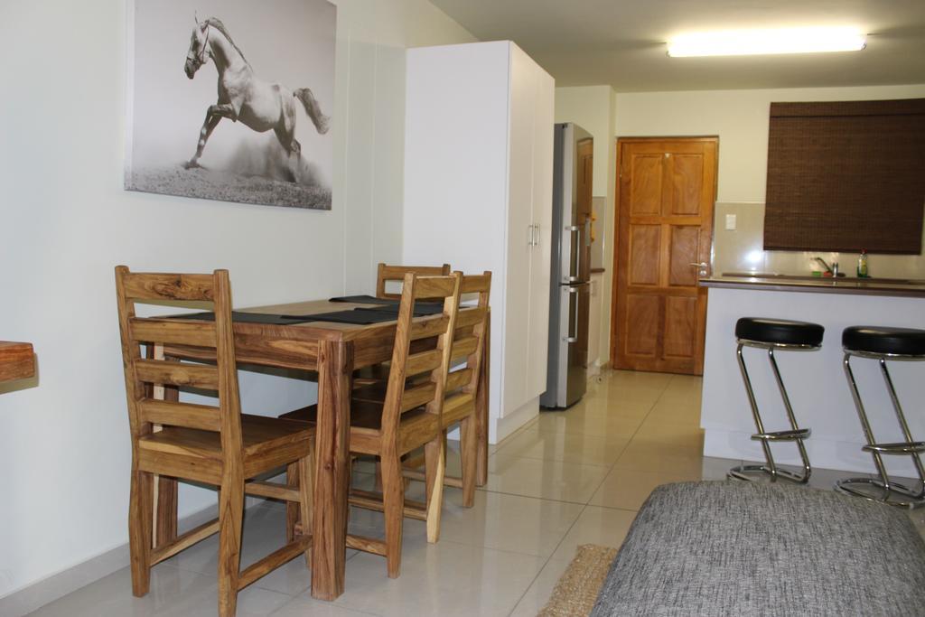 Eagle Views Windhoek Luaran gambar